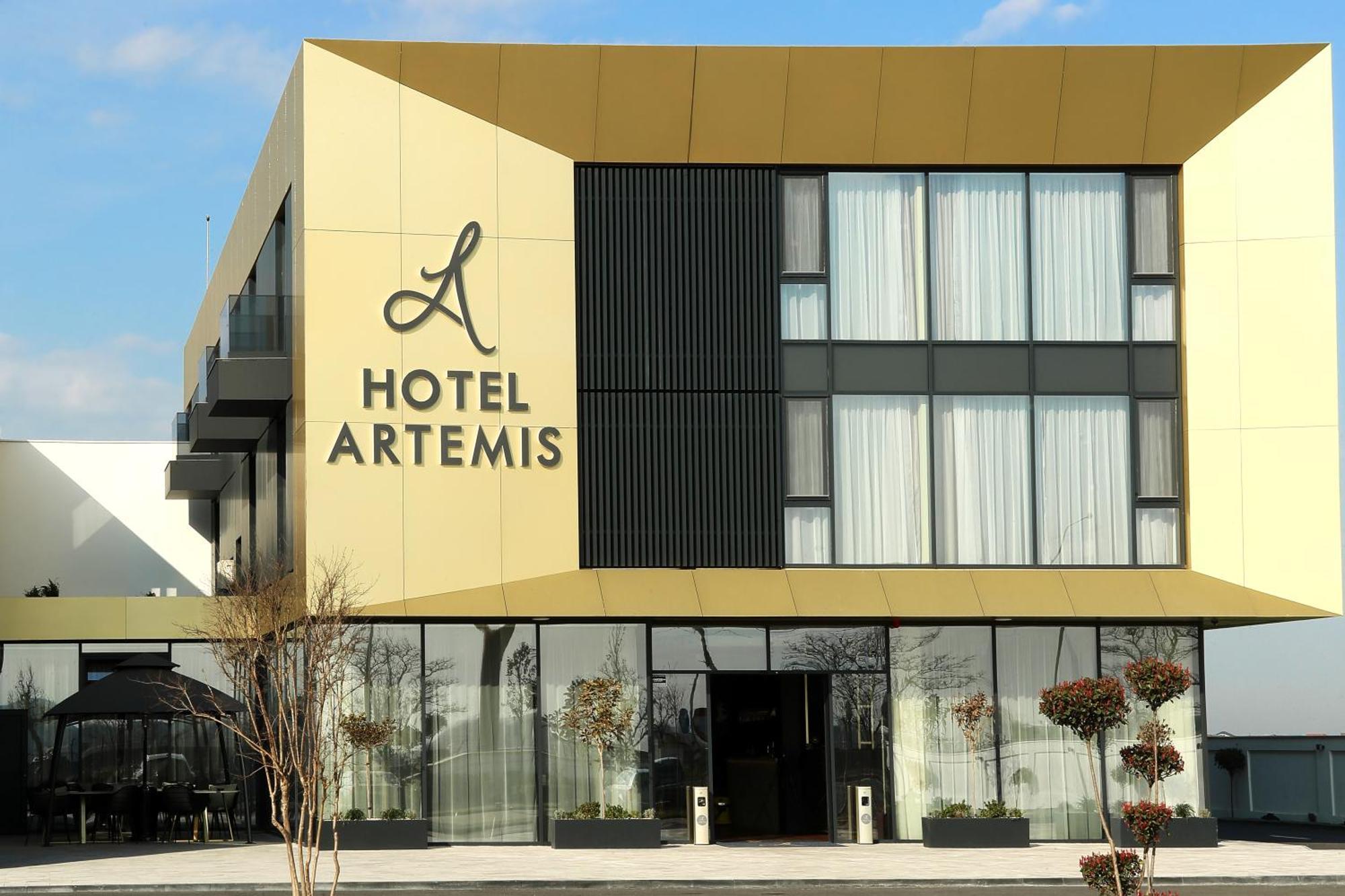 Hotel Artemis أرادايا المظهر الخارجي الصورة